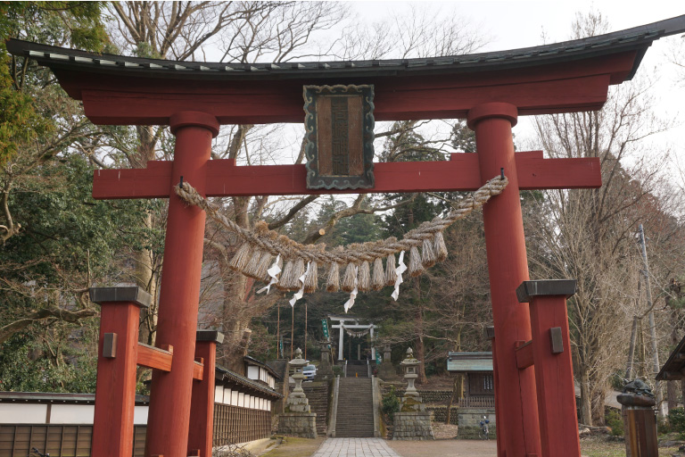 青海神社